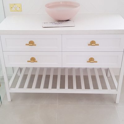 hampton-style-vanity